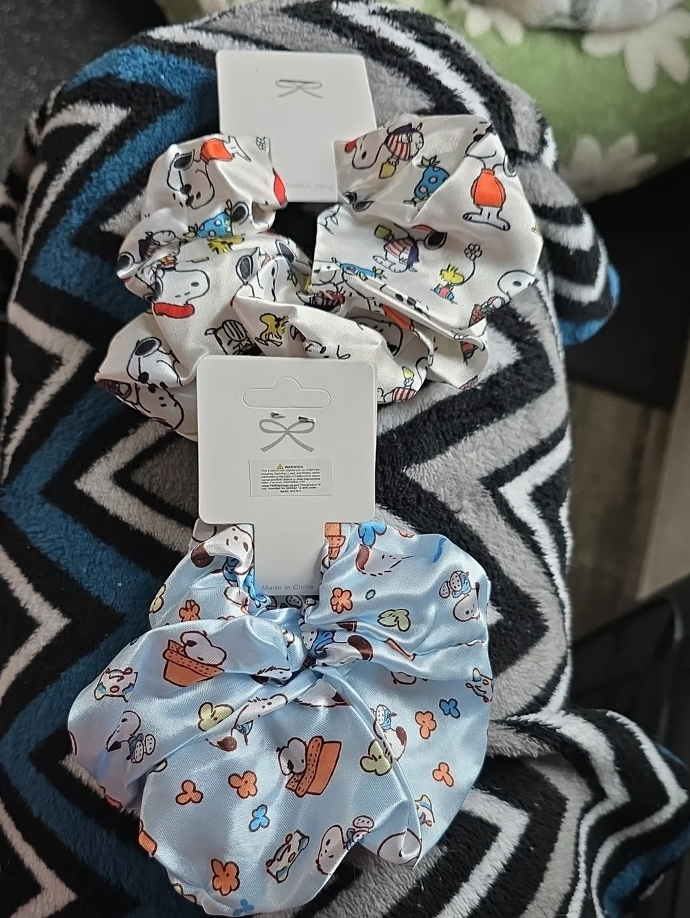 Kids Snoopy Print Satin Scrunchie Set - Blue & White